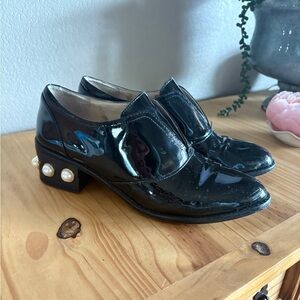 Louise & Cie Black Patent Pearl-Accent Women's Loafers